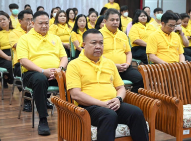 พิธีเปิดโครงการจัดกิจกรรมจิตอาสาเฉลิมพระเกียรติพระบาทสมเด็จพระเจ้าอยู่หัว เนื่องในโอกาสพระราชพิธีสมมงคลพระชนมายุเท่าพระบาทสมเด็จพระพุทธยอดฟ้าจุฬาโลกมหาราช ... พารามิเตอร์รูปภาพ 4