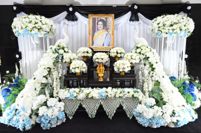 พิธีถวายความอาลัย สมเด็จพระนางเจ้าสิริกิติ์ พารามิเตอร์รูปภาพ 1