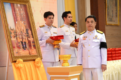 พิธีรับพระราชทานเครื่องราชอิสริยาภรณ์ ชั้นสายสะพาย ปี 2568 พารามิเตอร์รูปภาพ 1